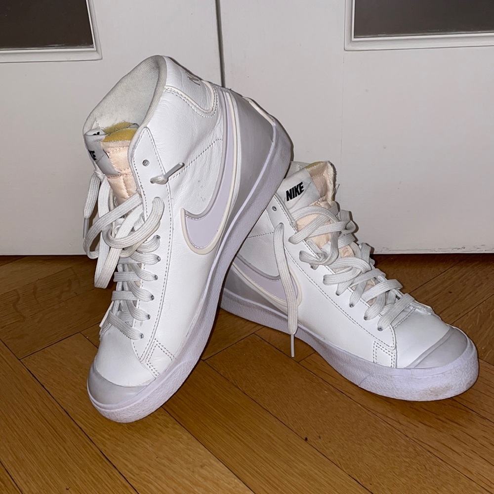 NIKE BLAZER mid ‘77 infinite white